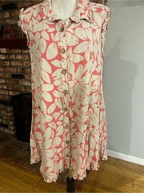 Uncle Frank$158  Coral and Cream Floral Button-Front Shift Dress